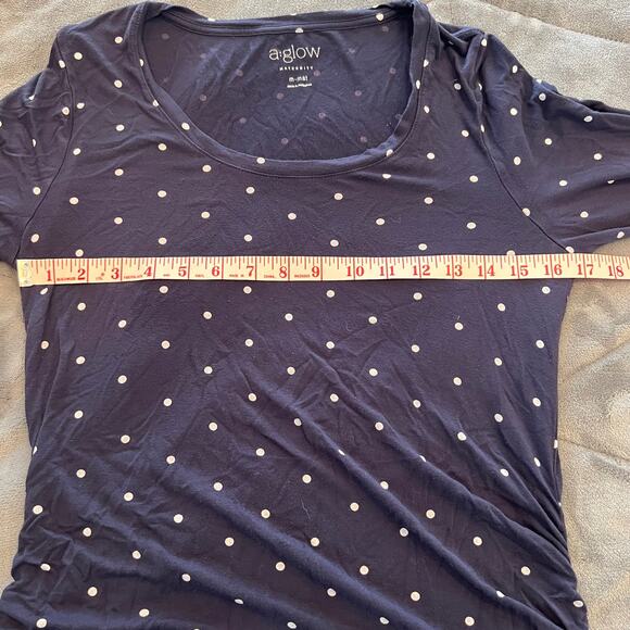 A Glow Maternity Top with Polka Dots Size Medium - Maternity - Picture 9 of 10